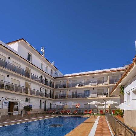 Hotel Apartamentos Loto Conil Conil de la Frontera Kültér fotó