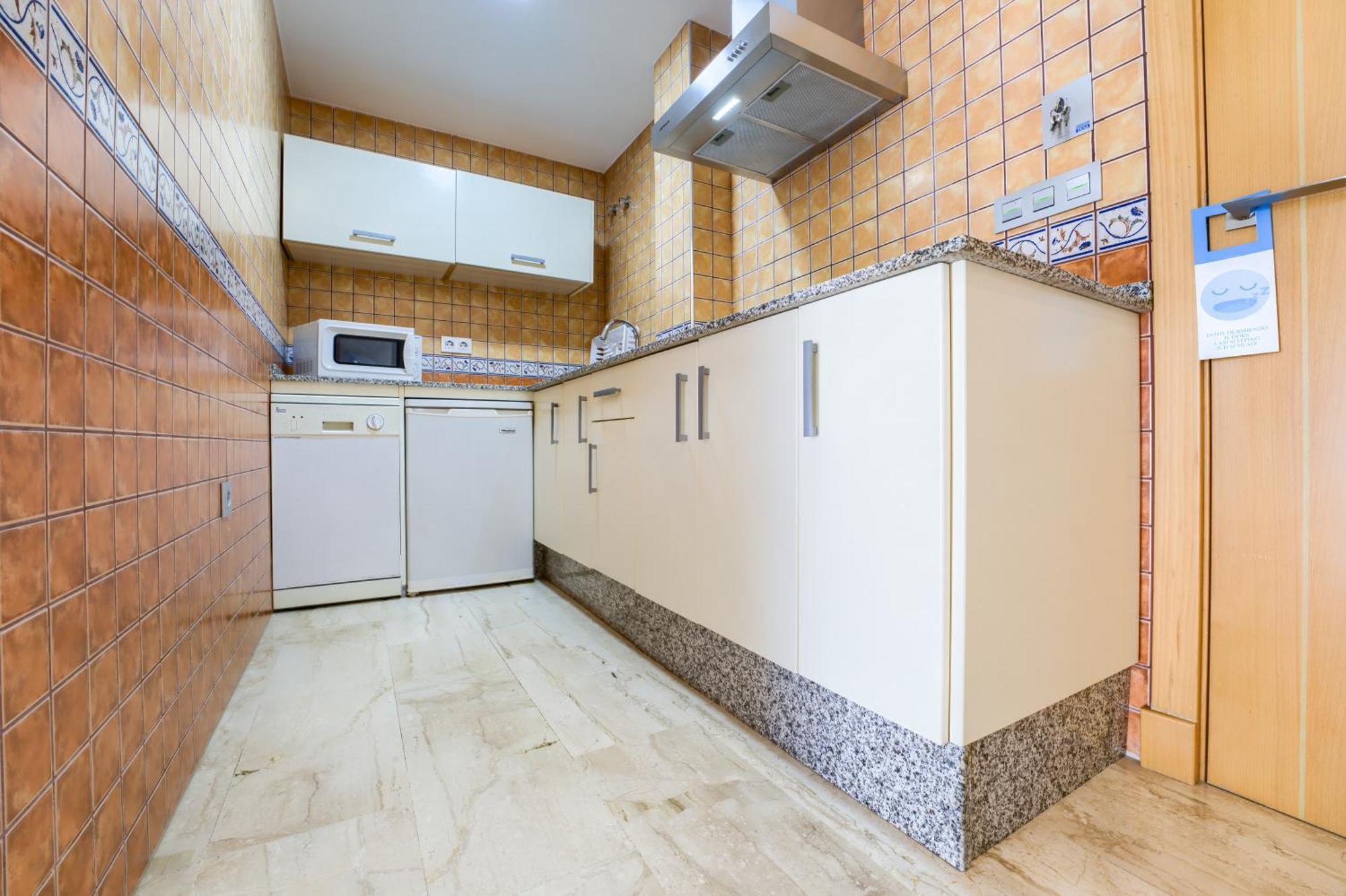 Hotel Apartamentos Loto Conil Conil de la Frontera Kültér fotó