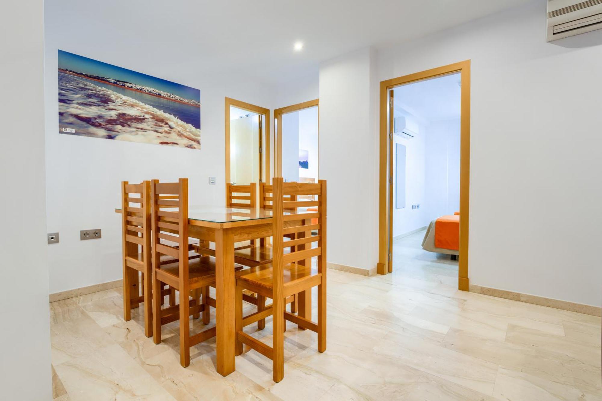 Hotel Apartamentos Loto Conil Conil de la Frontera Kültér fotó