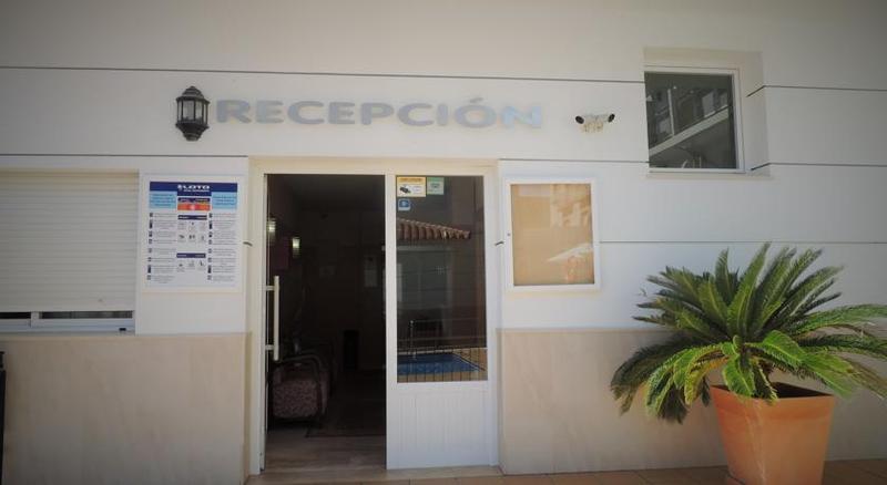Hotel Apartamentos Loto Conil Conil de la Frontera Kültér fotó